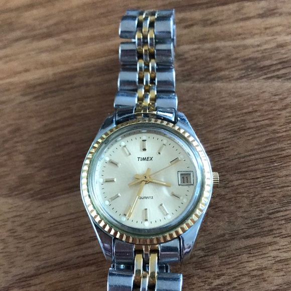 EUC Vintage Timex Watch. main image 7